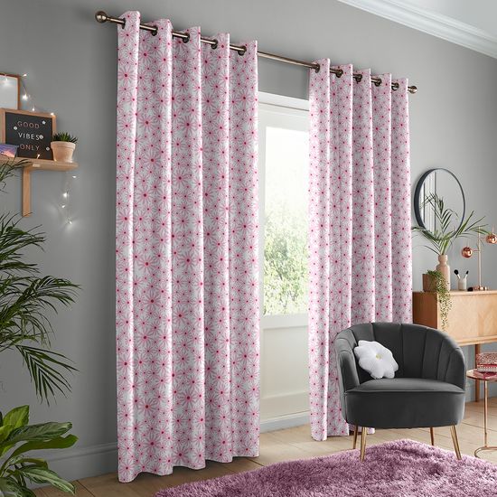 Skinny Dip Daisy Pink Curtain